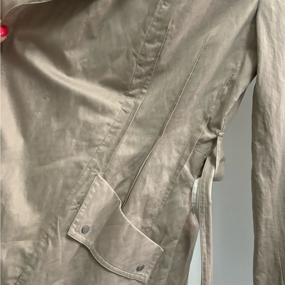 Ladies Trench coat - Picture 6 of 10